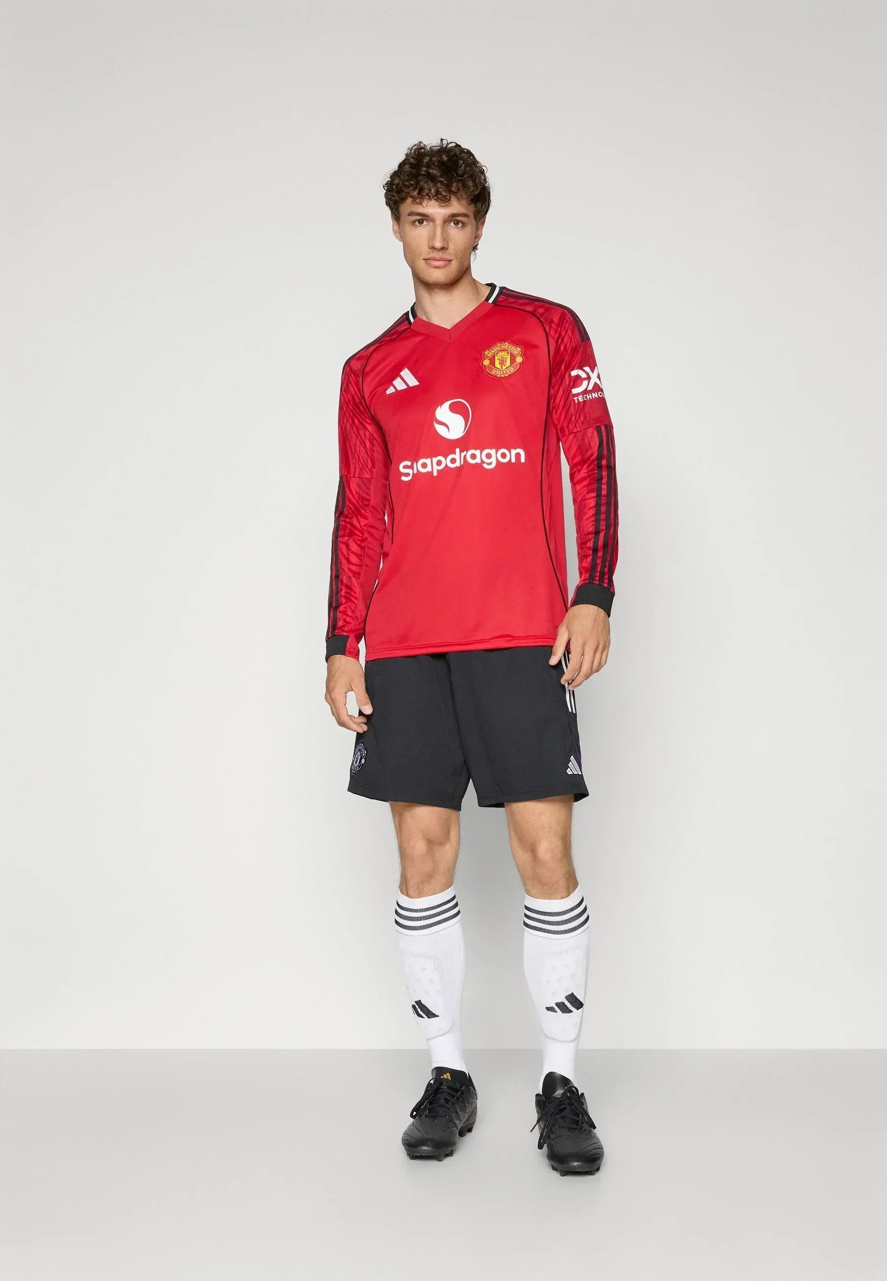 2025/26 Manchester United Home Shirt - Long Sleeve