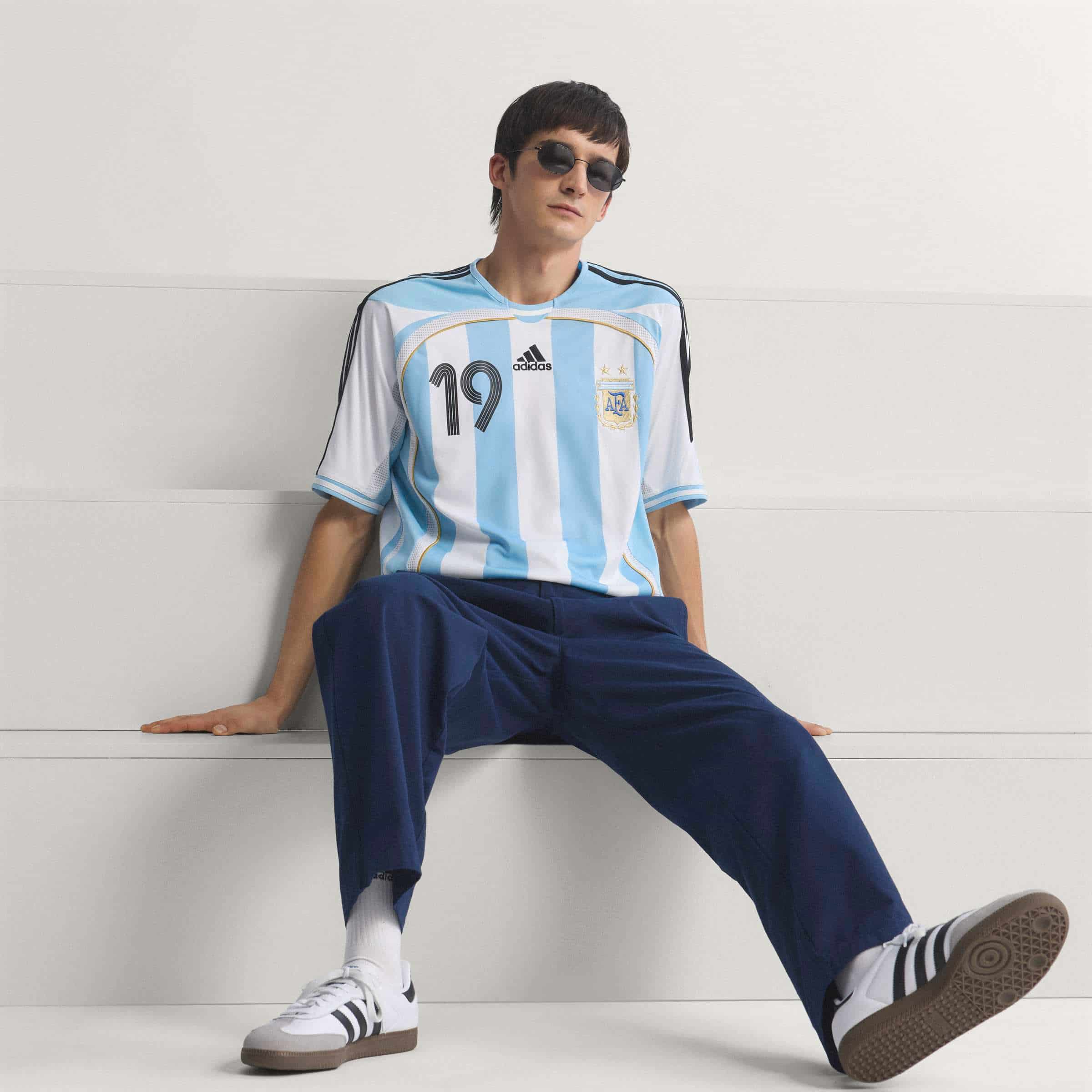 Argentina 2006 Home Messi Jersey