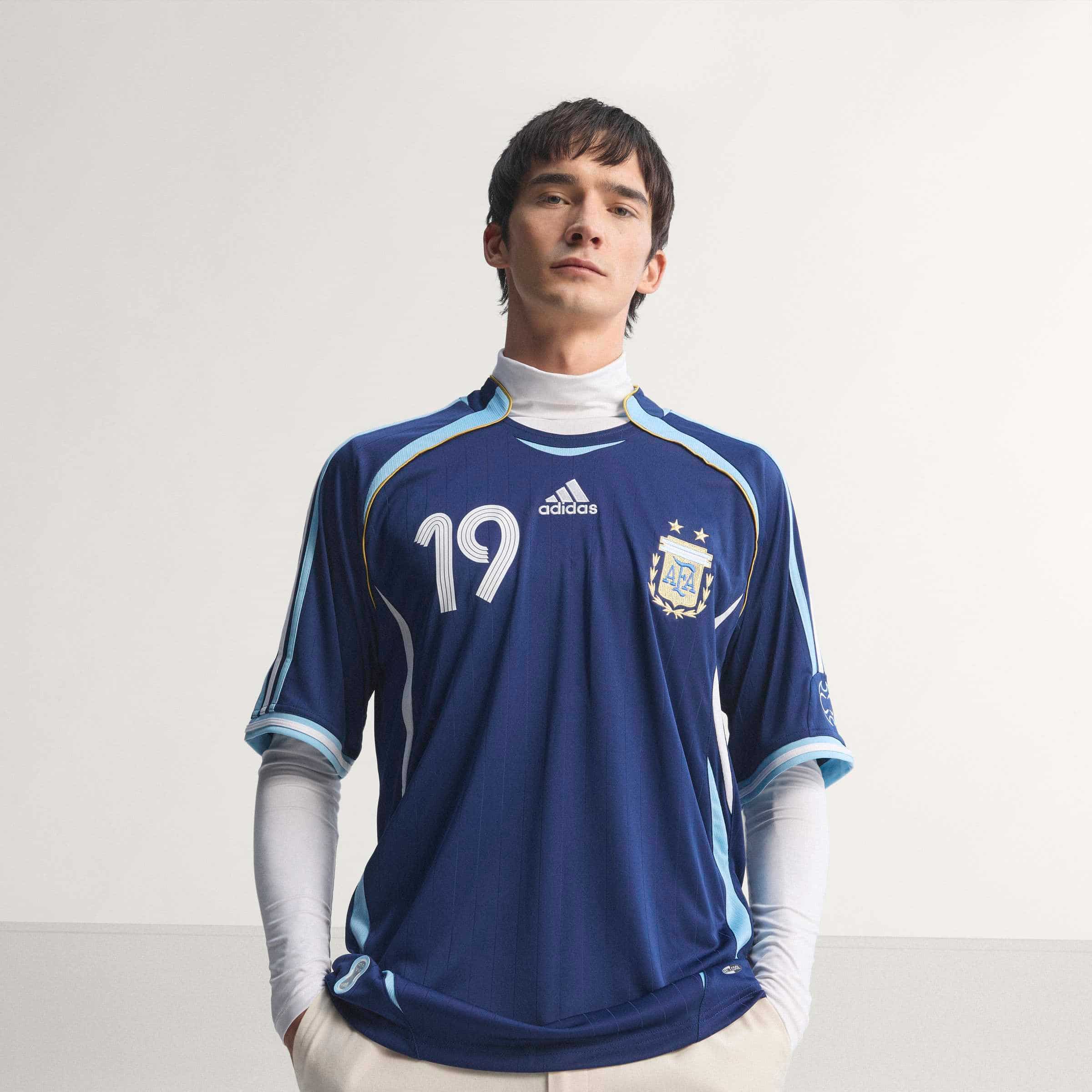 Argentina 2006 Away Messi Jersey