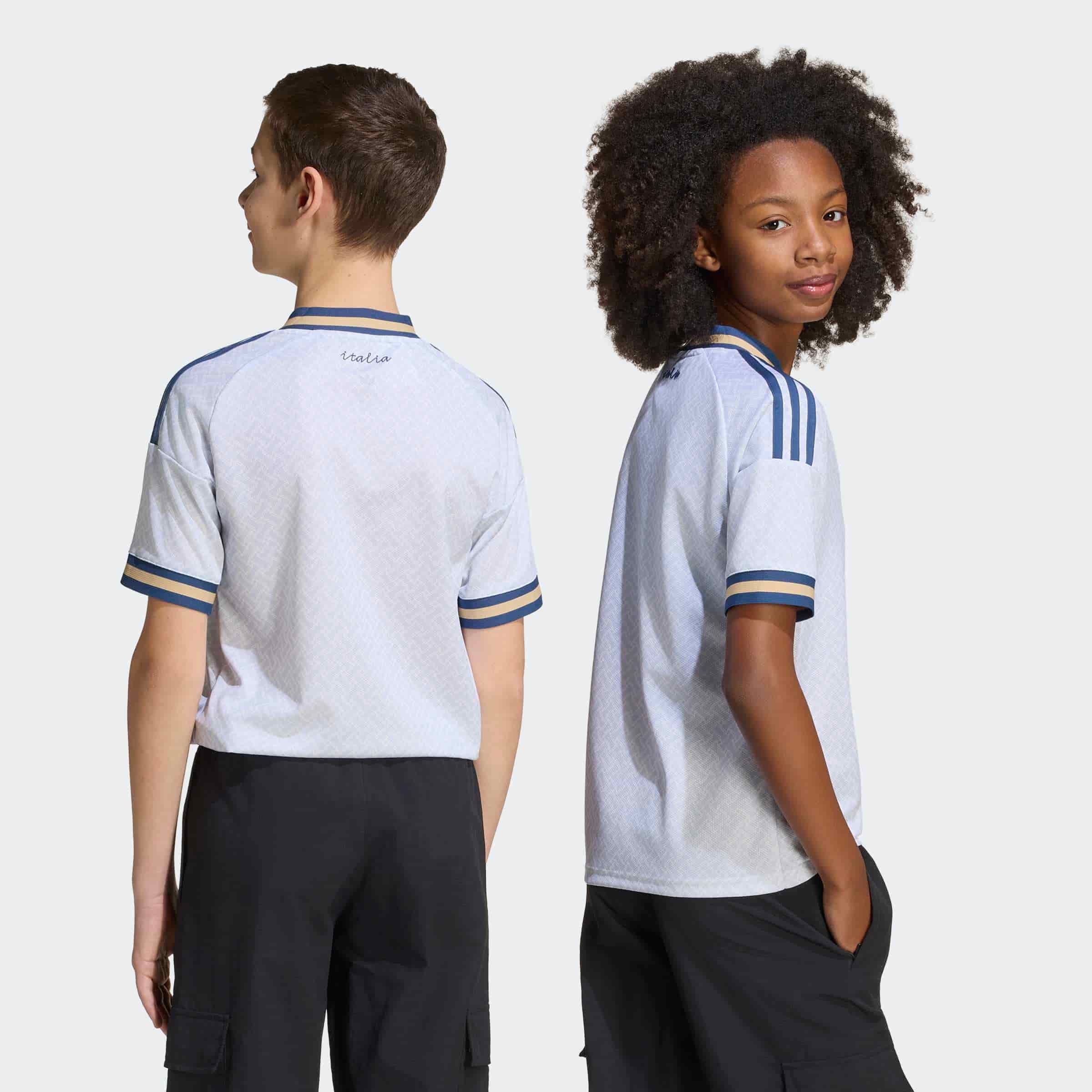 Italy 2026 Away Jersey Youth