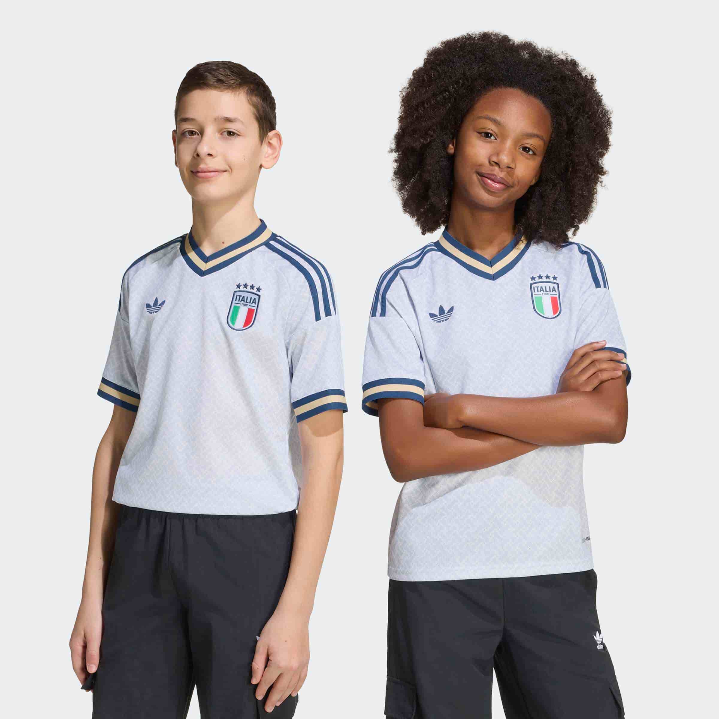 Italy 2026 Away Jersey Youth