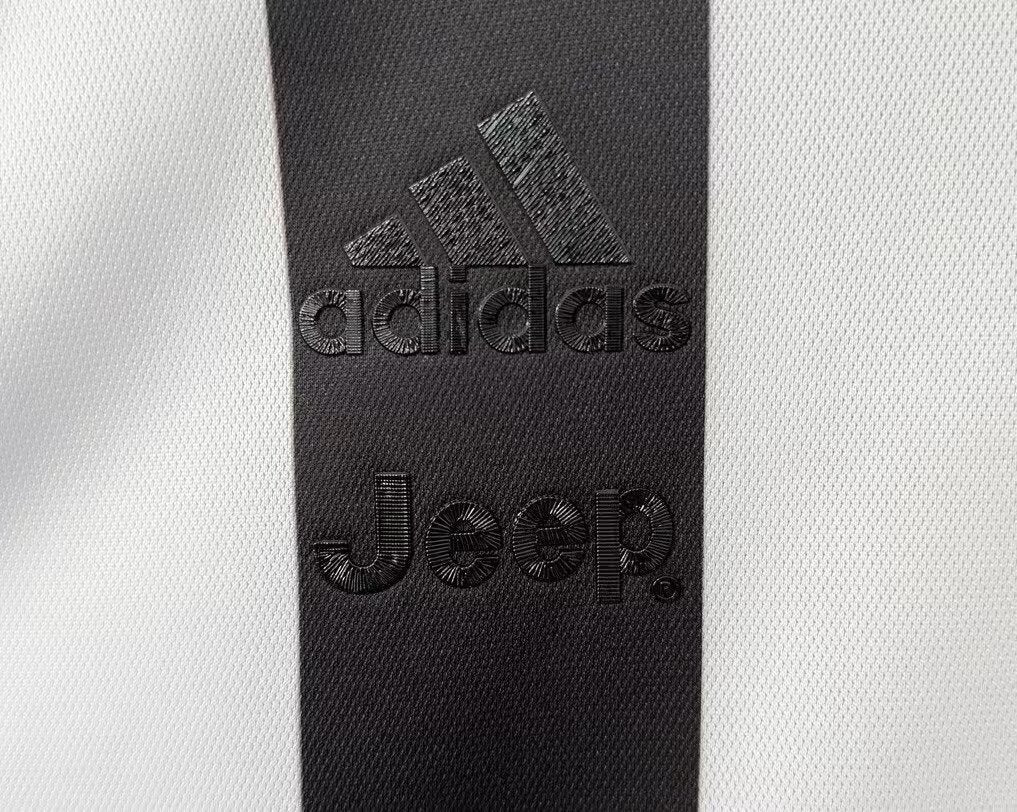 Juventus Home Shirt - 120th Anniversary (1897-2017)