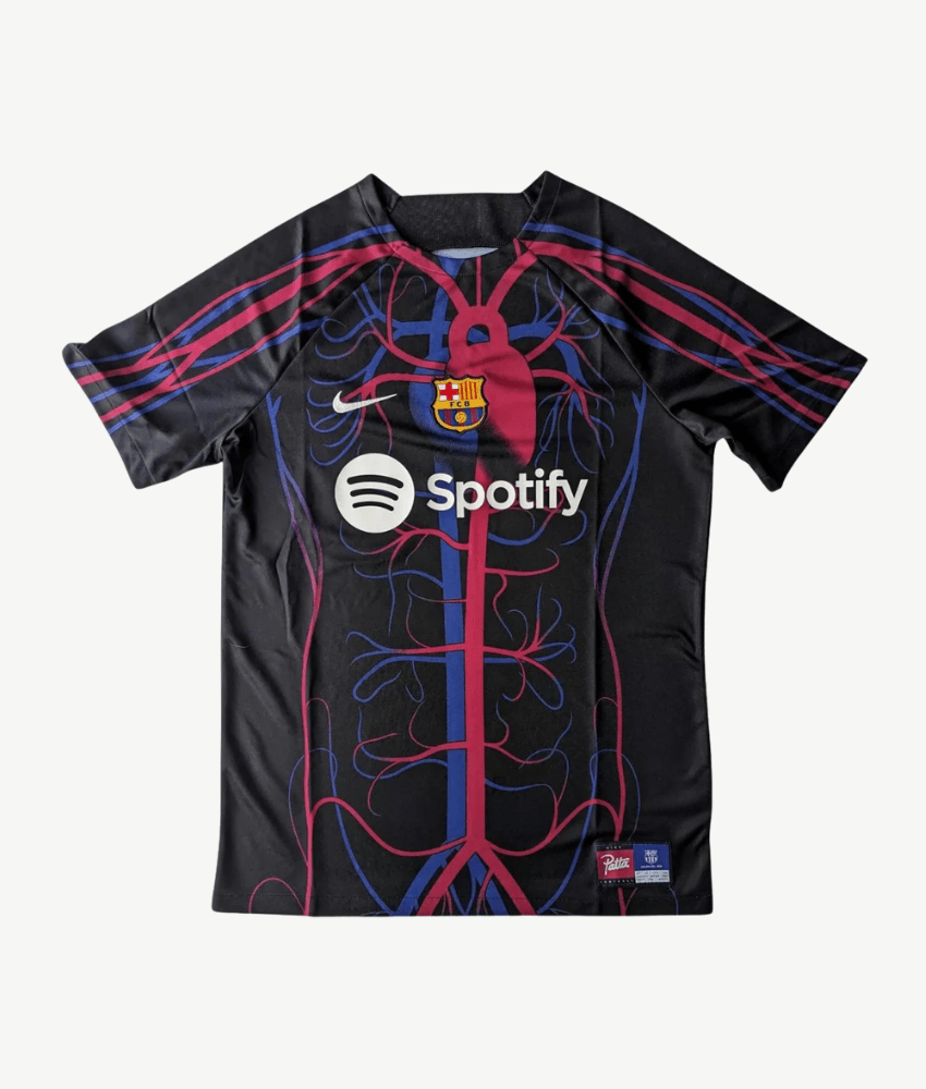 BARCELONA X PATTA 2023/24 'CULERS DEL MON' TRAINING SHIRT