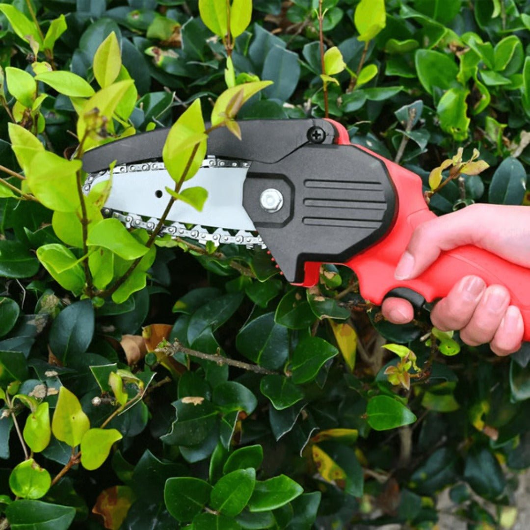 Cordless Mini Chainsaw 4.3" – Lightweight Rechargeable Electric Pruner