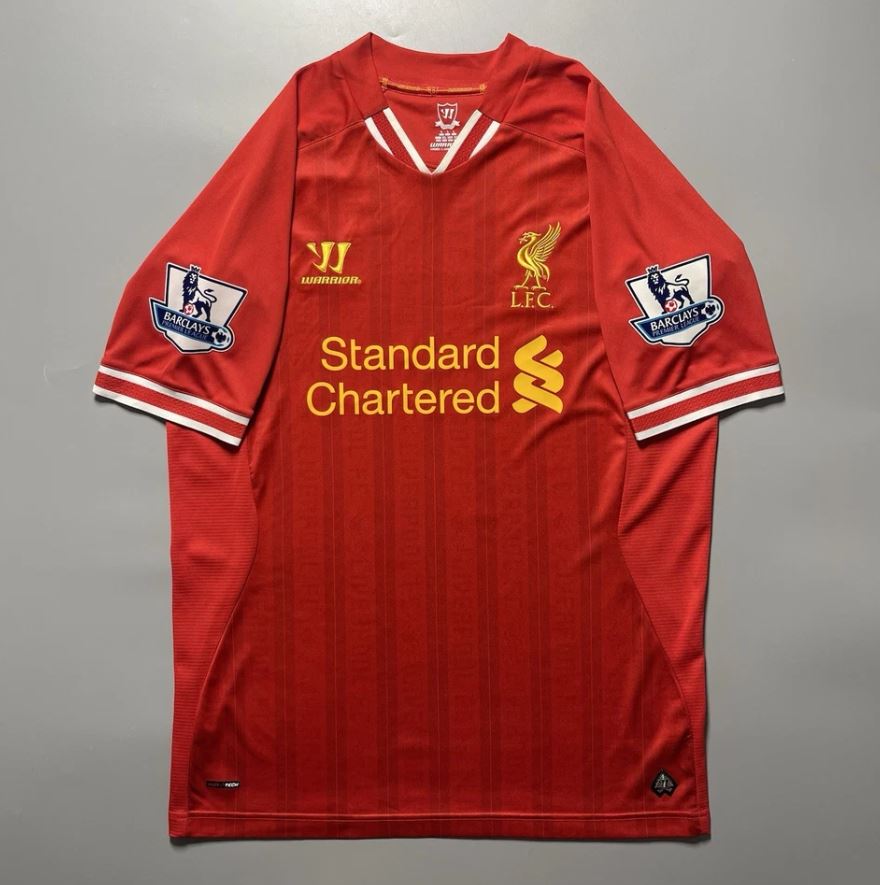 Liverpool 2013/14 Home – Luis Suárez #7 Warrior Era Retro Shirt
