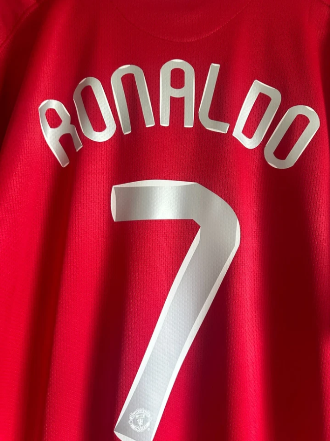 Manchester United 2008 UCL Final Retro Jersey