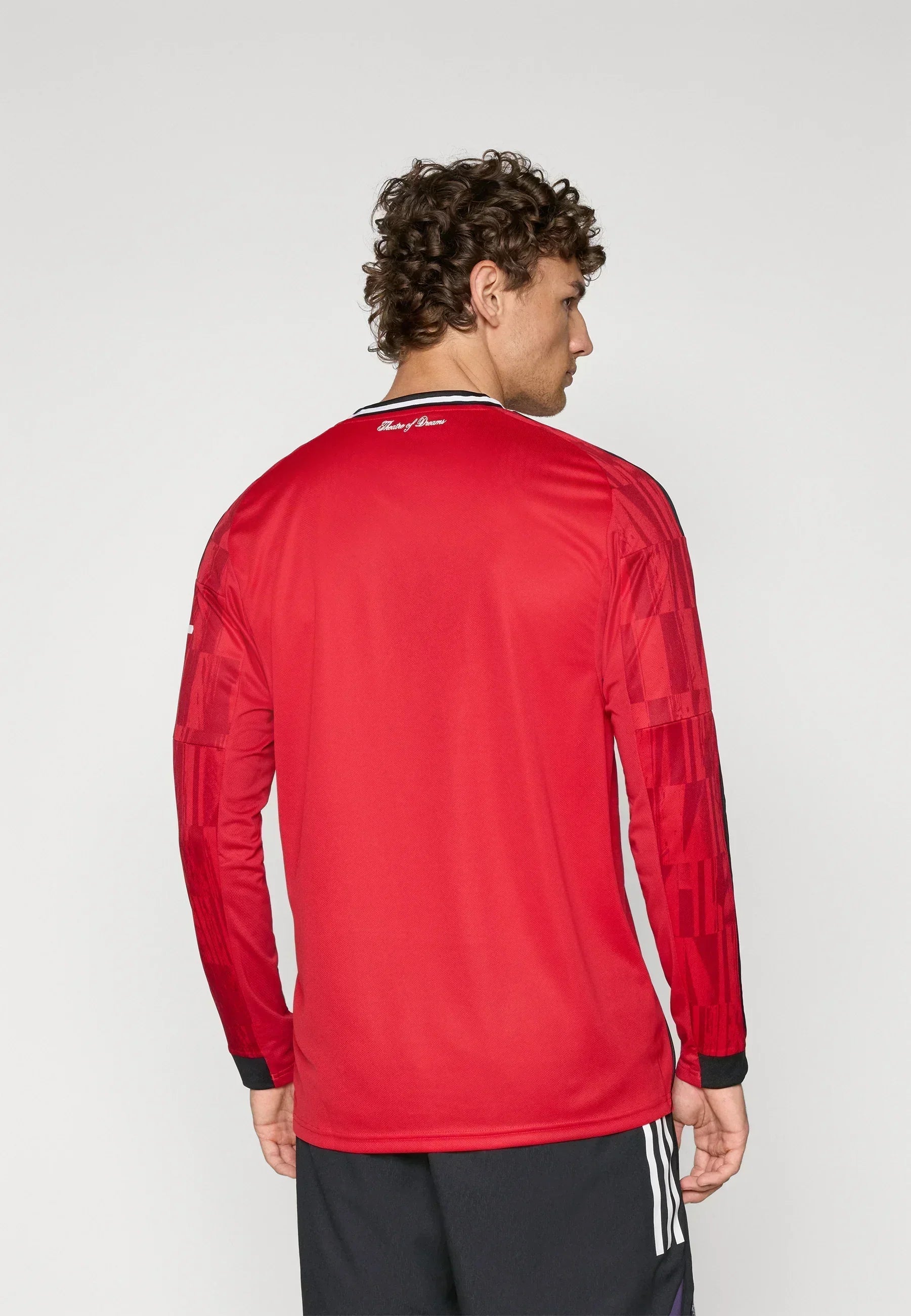 2025/26 Manchester United Home Shirt - Long Sleeve