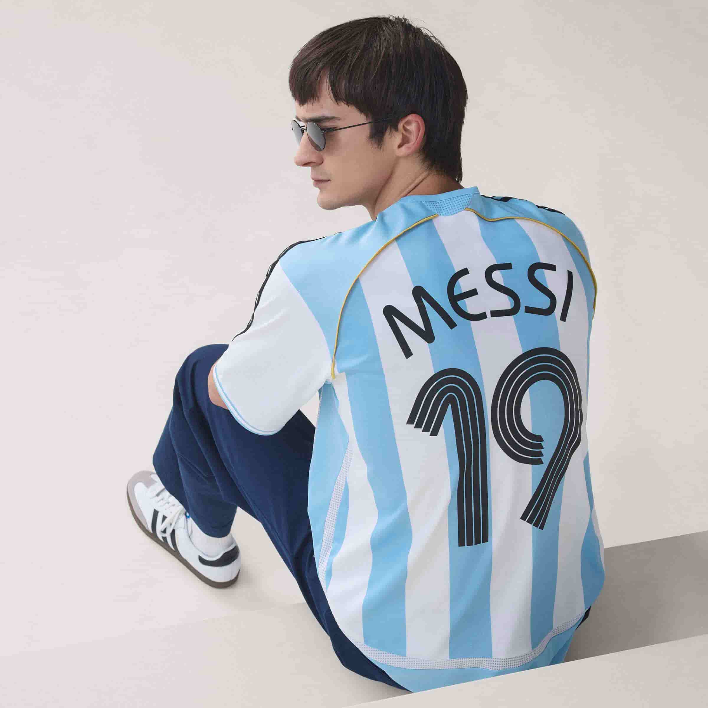 Argentina 2006 Home Messi Jersey