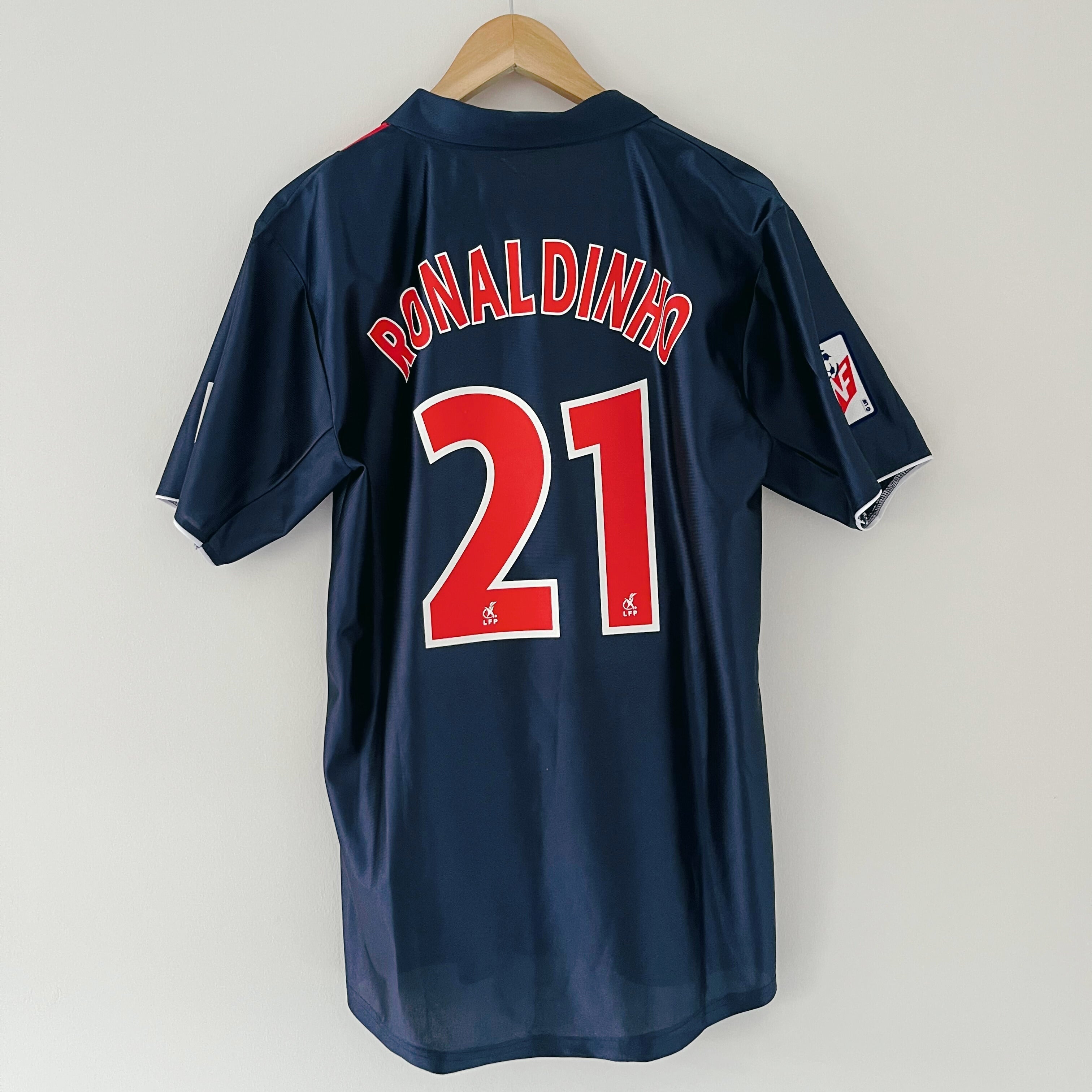 Retro PSG Shirt 2001-02 Home