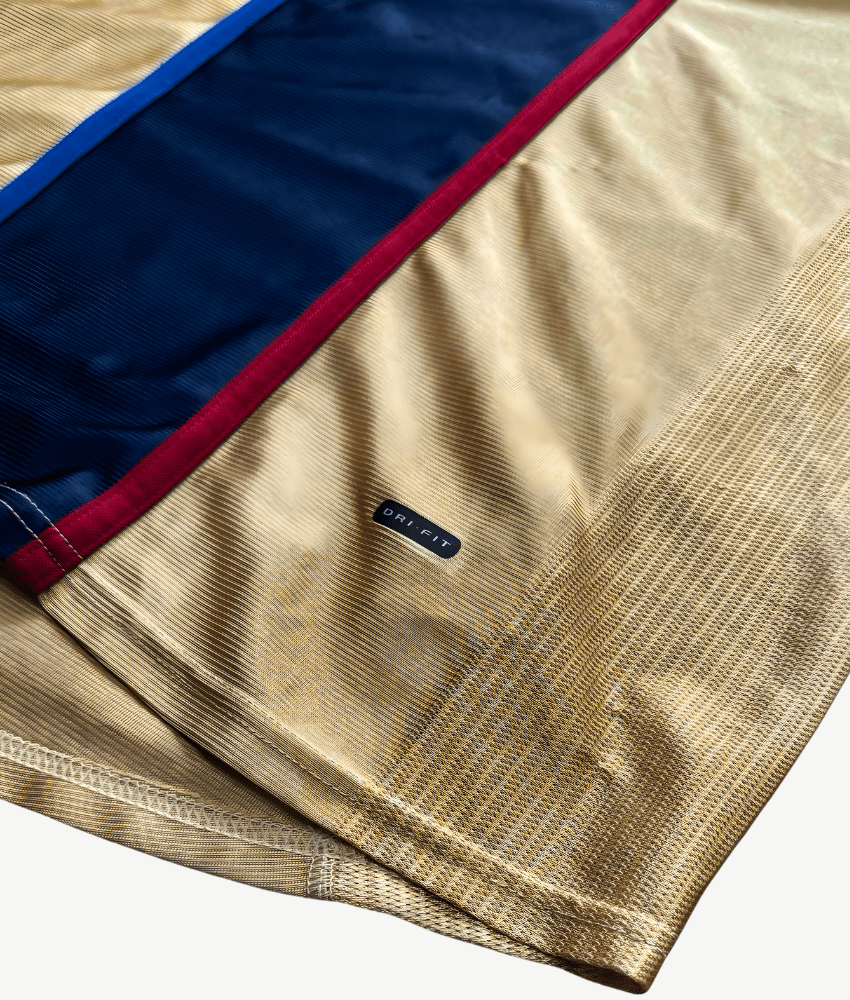 BARCELONA 2001/02 AWAY SHIRT