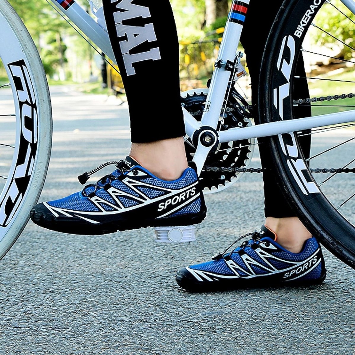 Lightweight Cycling Shoes for Road & Trails