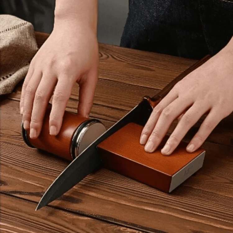 ProEdge Rolling Knife Sharpener – Razor-Sharp Results in Seconds